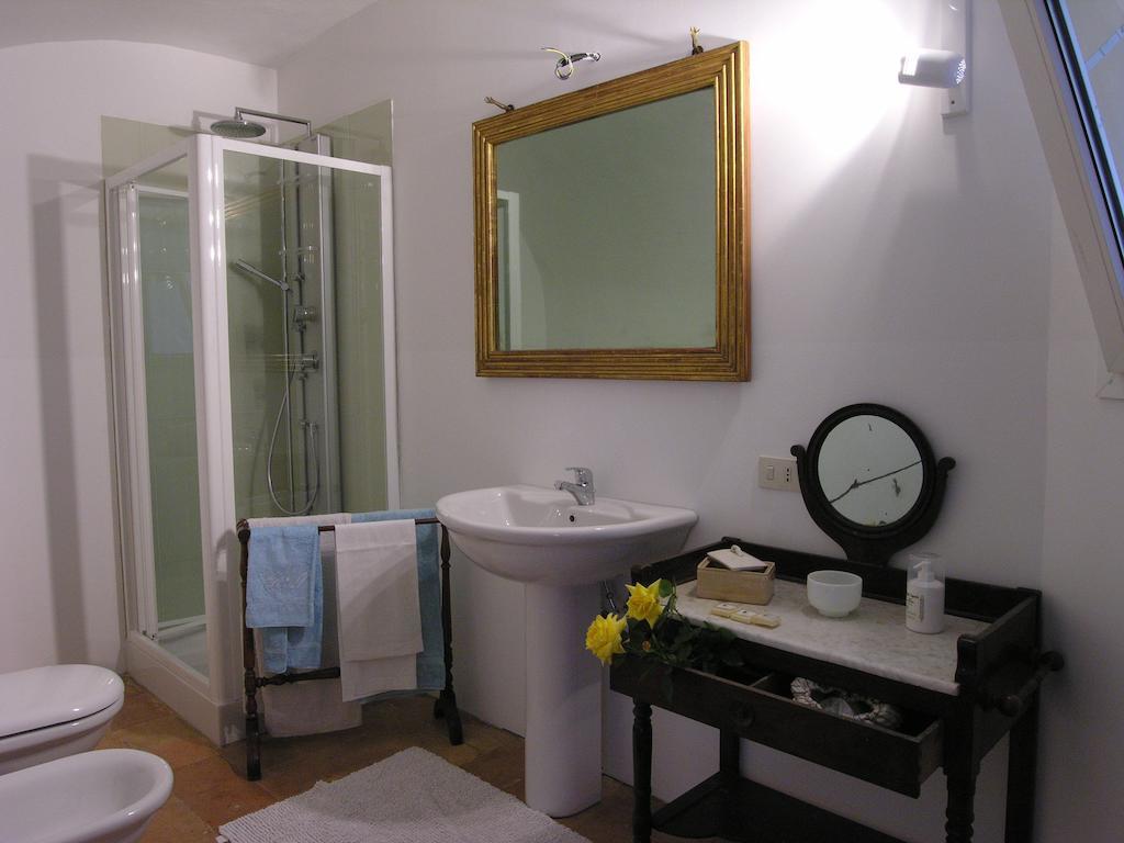 Castello Sannazzaro B&B Giarole Kamer foto