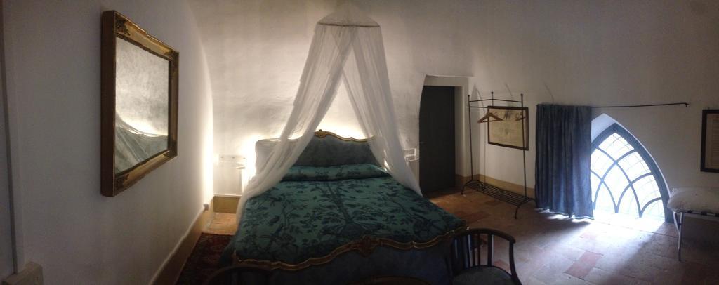 Castello Sannazzaro B&B Giarole Buitenkant foto